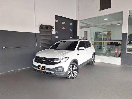 VOLKSWAGEN T-CROSS 1.0 200 TSI TOTAL FLEX COMFORTLINE AUTOMÁTICO VOLKSWAGEN T-CROSS 1.0 200 TSI TOTAL FLEX COMFORTLINE AUTOMÁTICO